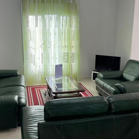 Azure Apartments By Kondo Stays Vlore Ngoại thất bức ảnh