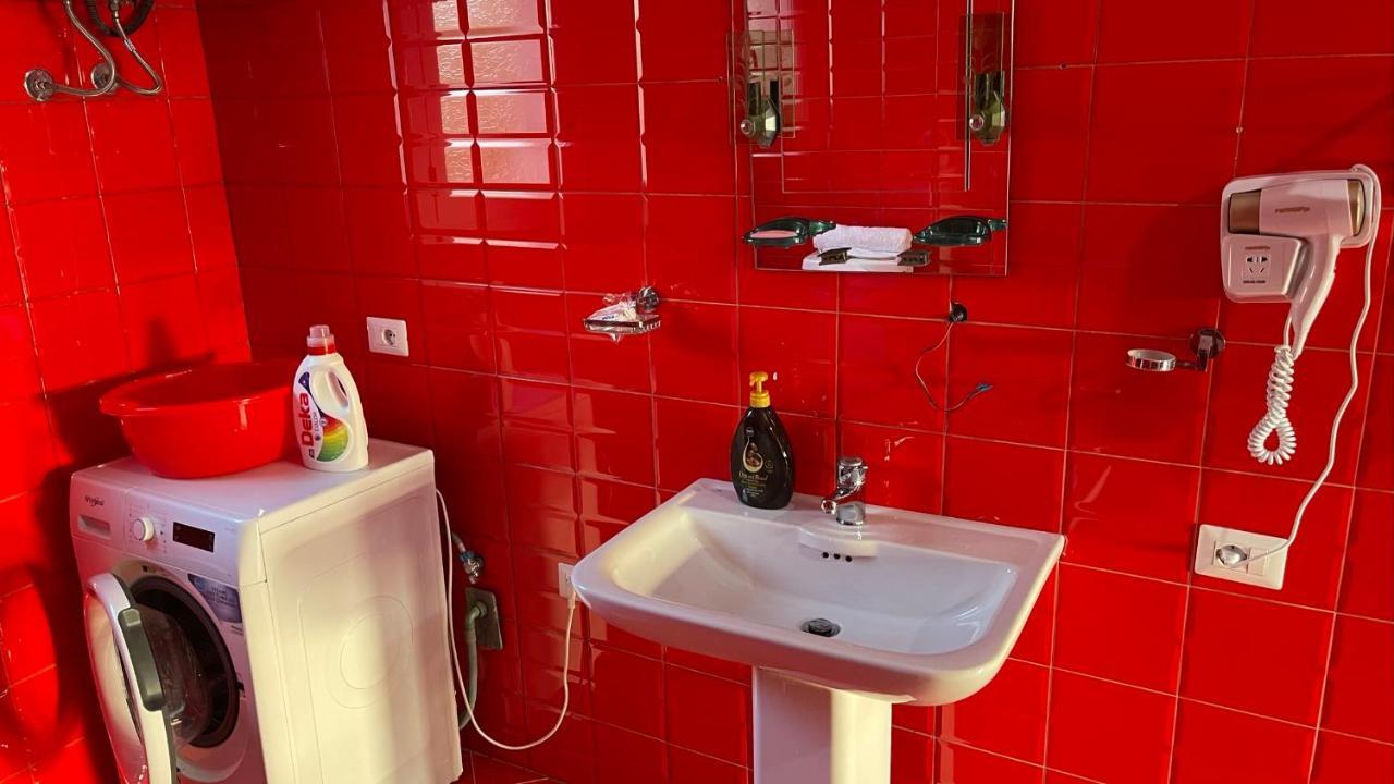 Azure Apartments By Kondo Stays Vlore Ngoại thất bức ảnh