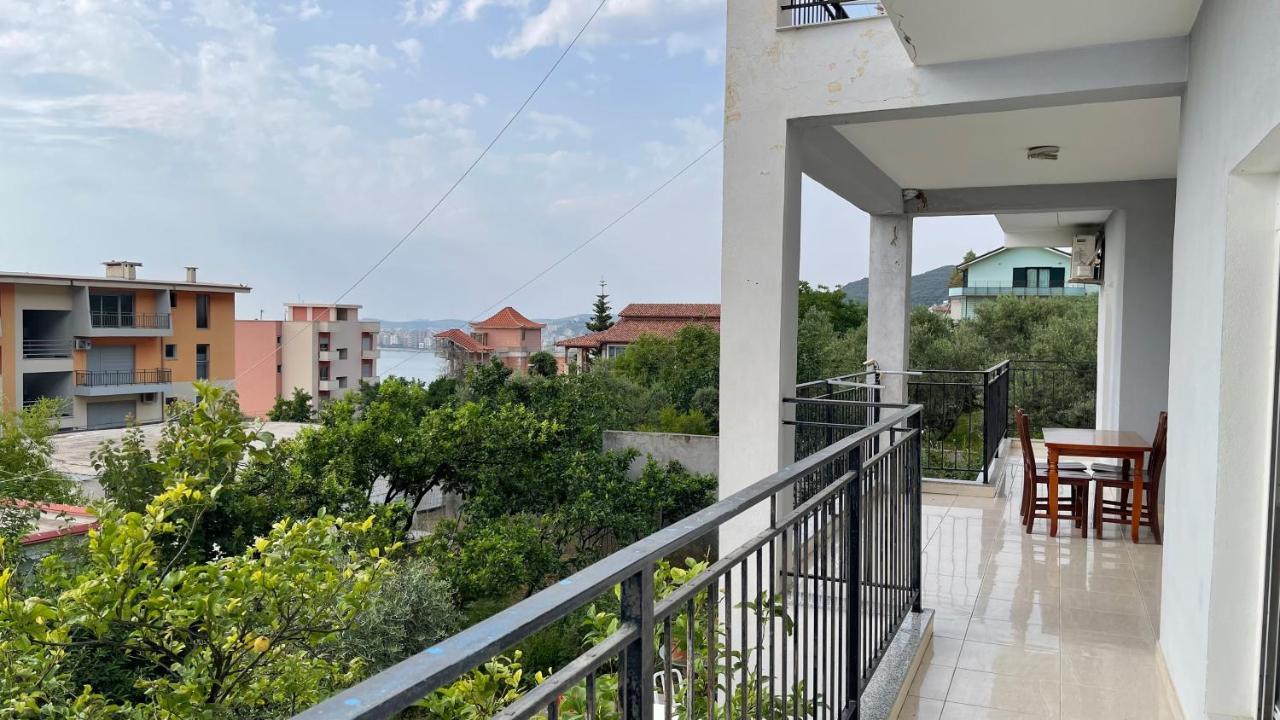 Azure Apartments By Kondo Stays Vlore Ngoại thất bức ảnh
