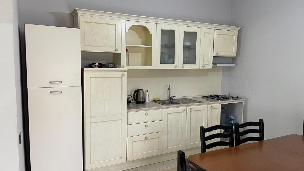 Azure Apartments By Kondo Stays Vlore Ngoại thất bức ảnh